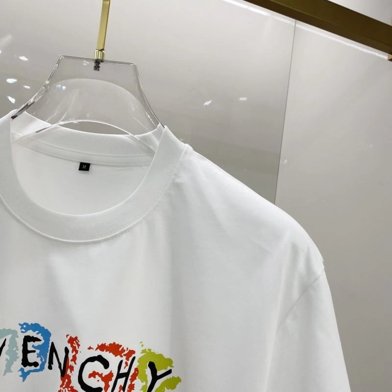 WellDesigned Givenchy T-Shirts 123769