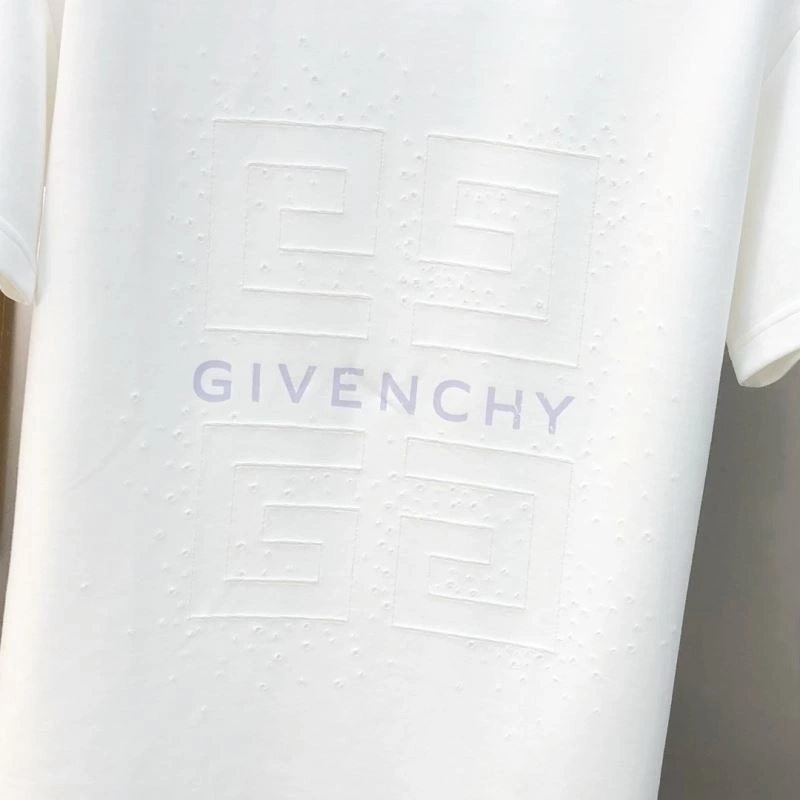 Givenchy T-Shirts Durable 123760