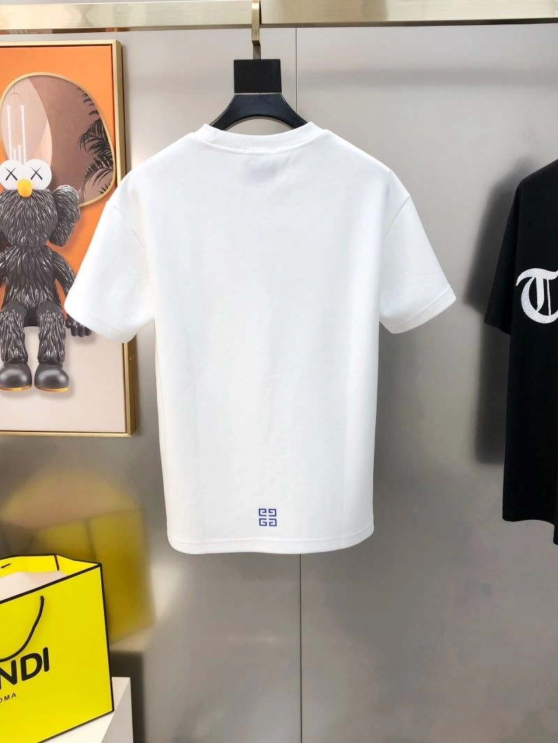 Givenchy T-Shirts Durable 123760
