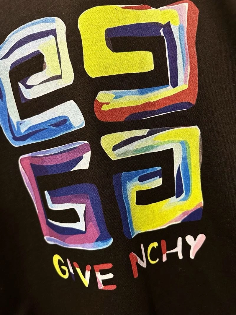 FashionForward Givenchy T-Shirts 123741