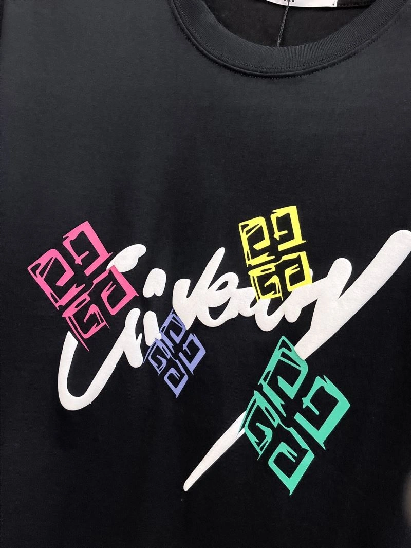 Givenchy T-Shirts GoAnywhere 123745