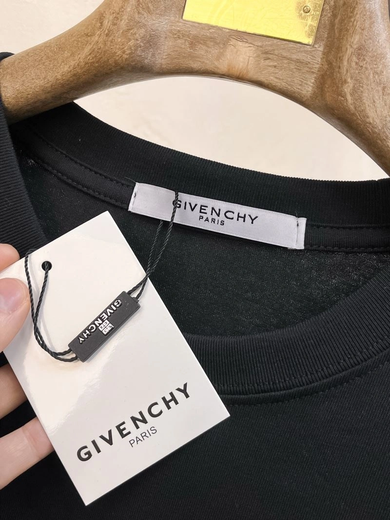 Givenchy T-Shirts GoAnywhere 123745