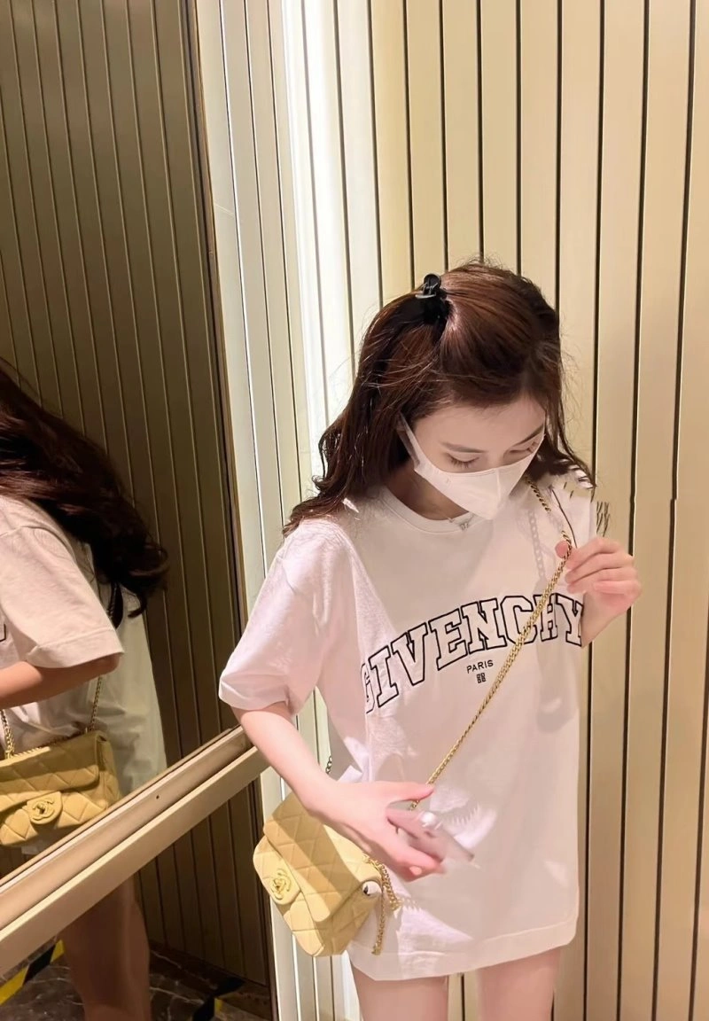 Givenchy T-Shirts TimelessDesign 123512