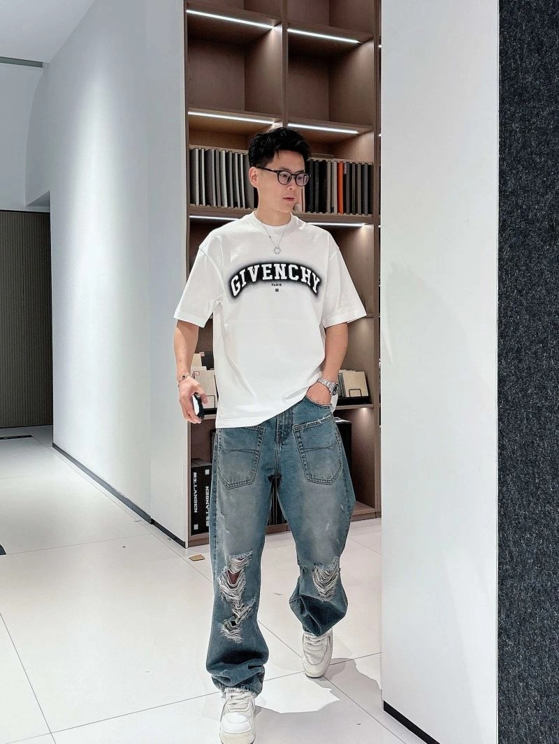 Givenchy T-Shirts Breathable 123725