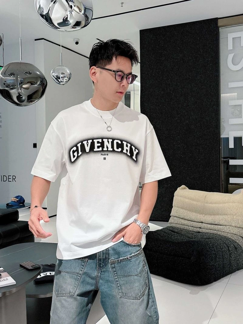 Givenchy T-Shirts Breathable 123725