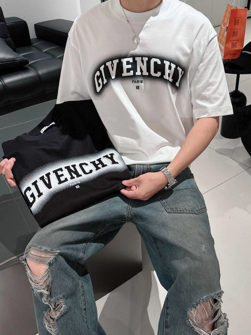Givenchy T-Shirts Breathable 123725