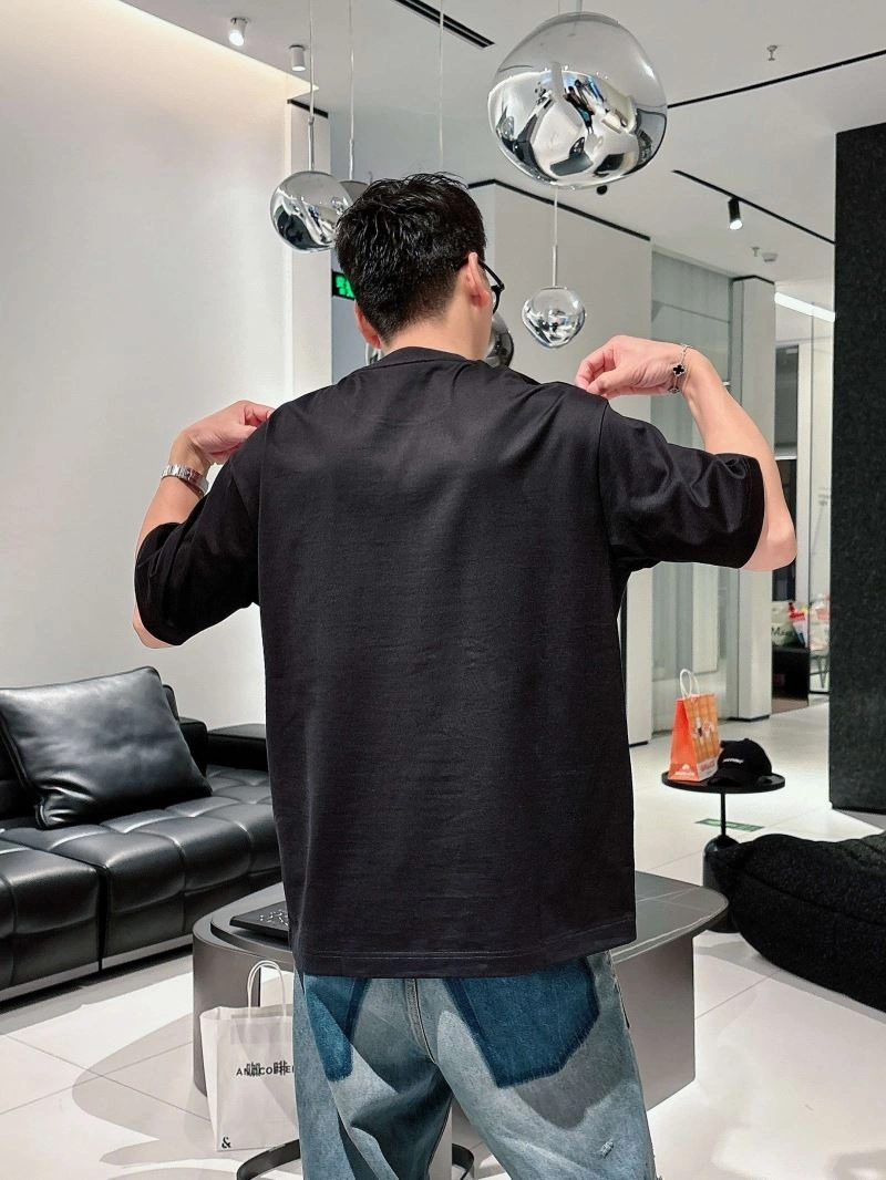 Lightweight Givenchy T-Shirts 123722