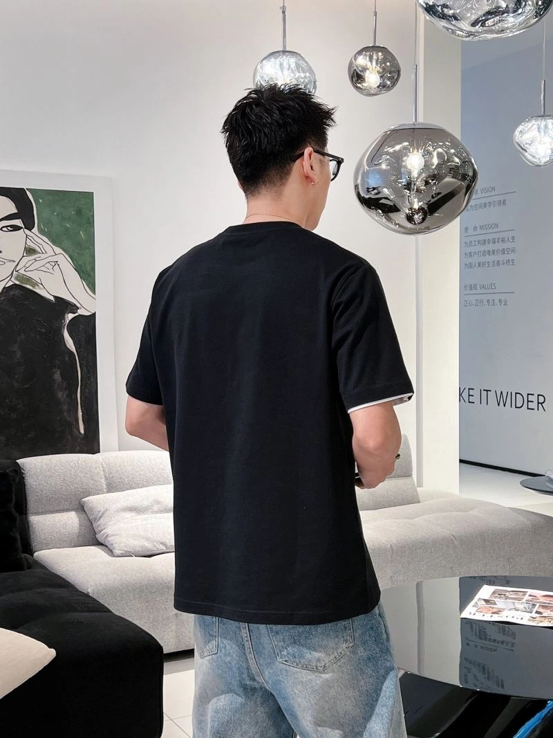Compact Givenchy T-Shirts 123714