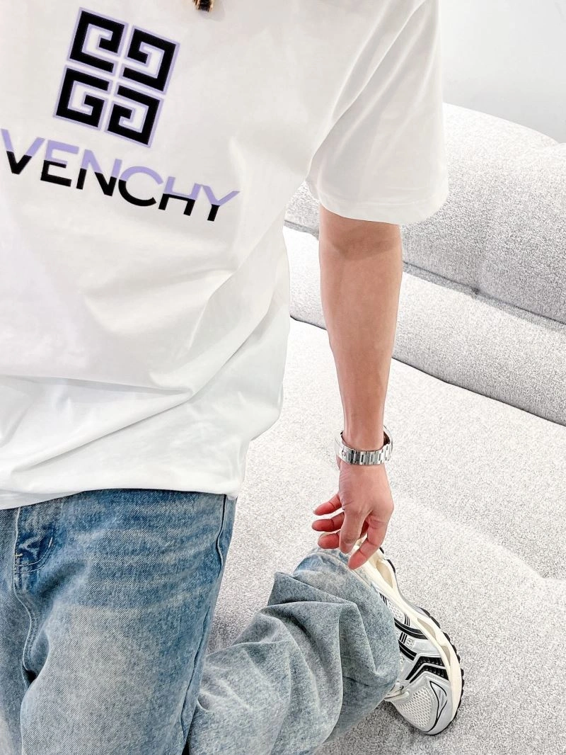 Givenchy T-Shirts Seasonal 123715