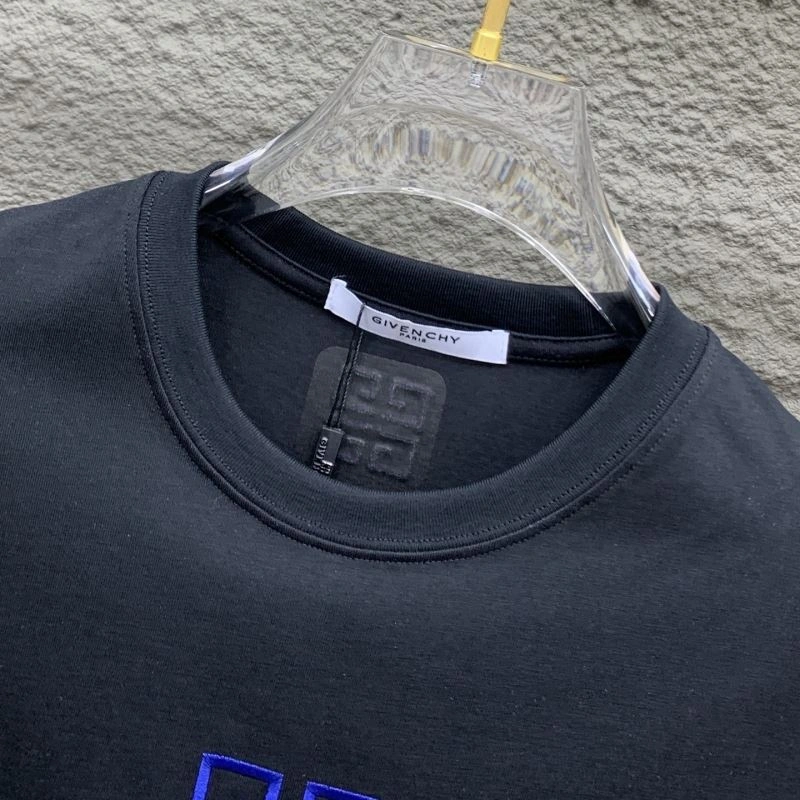 Givenchy T-Shirts Neat 123707