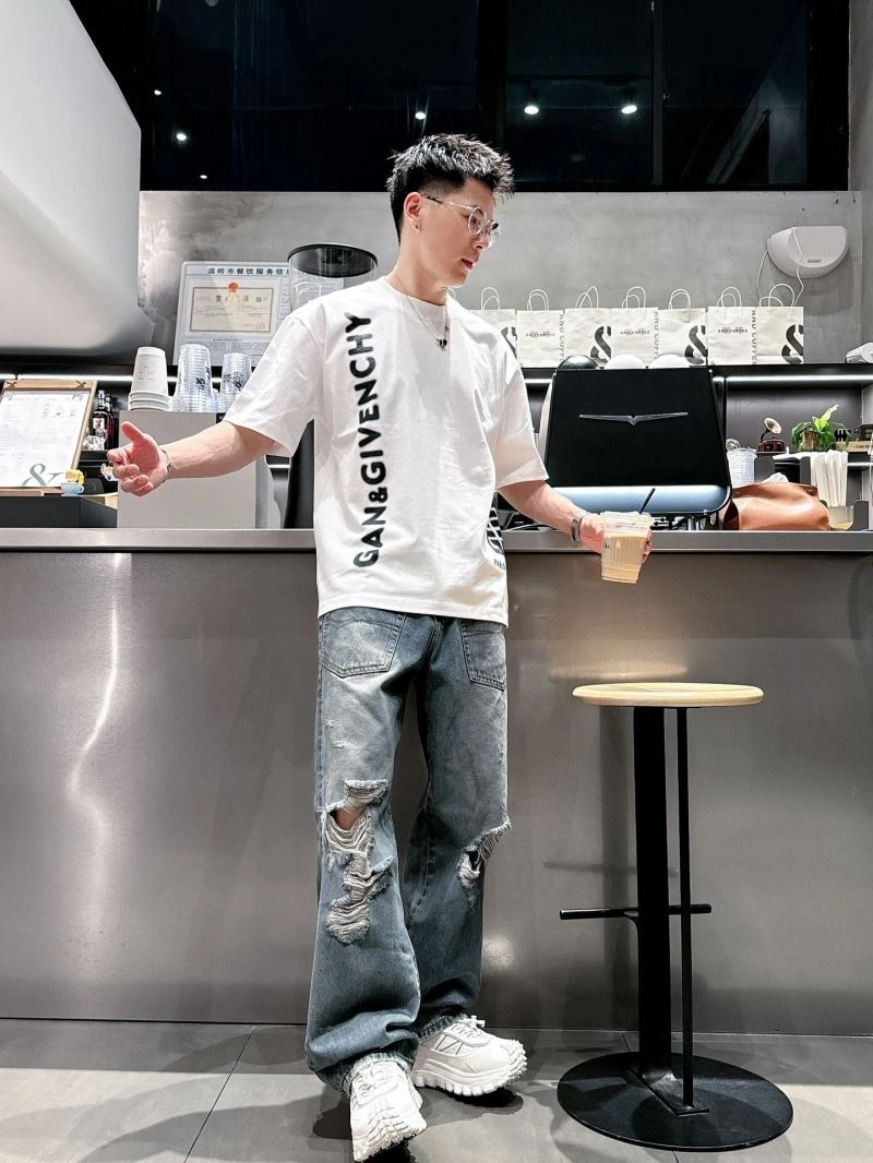 Givenchy T-Shirts Comfortable 123713