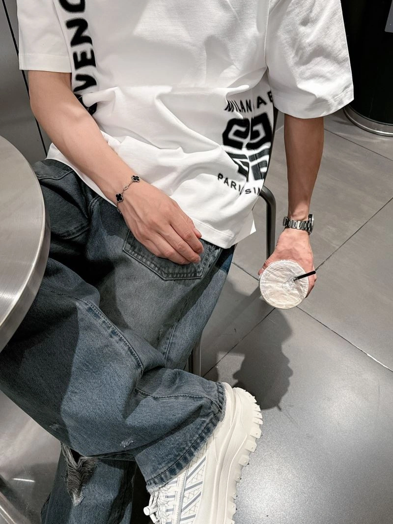 Givenchy T-Shirts Comfortable 123713