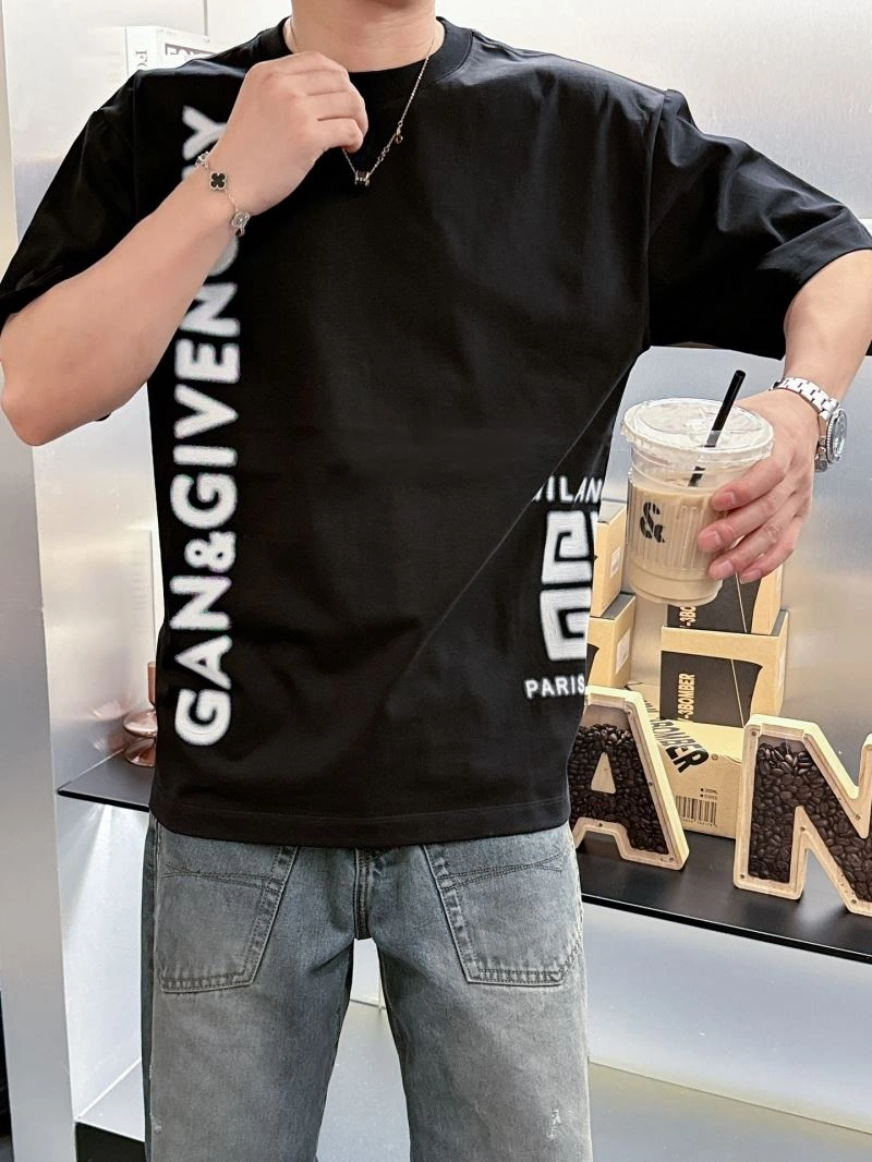 FashionForward Givenchy T-Shirts 123705