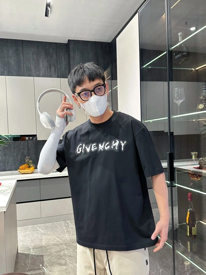 SmartChoice Givenchy T-Shirts 123698