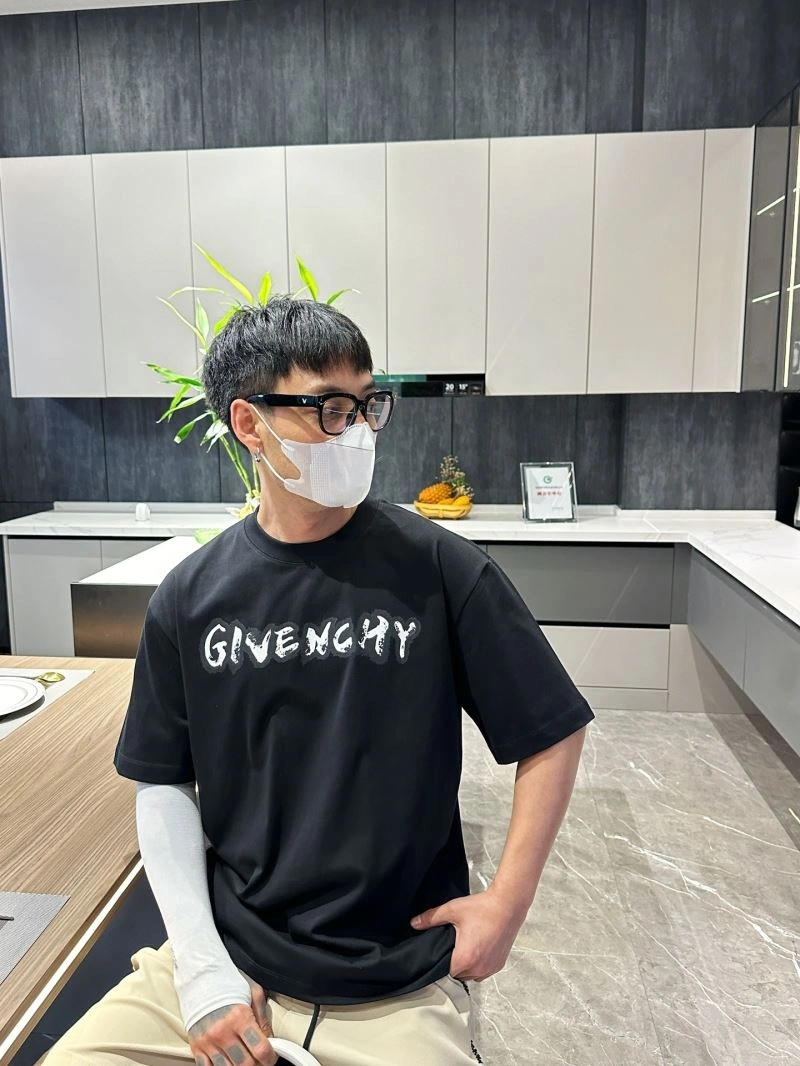 SmartChoice Givenchy T-Shirts 123698