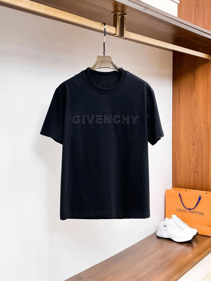 Comfortable Givenchy T-Shirts 123695