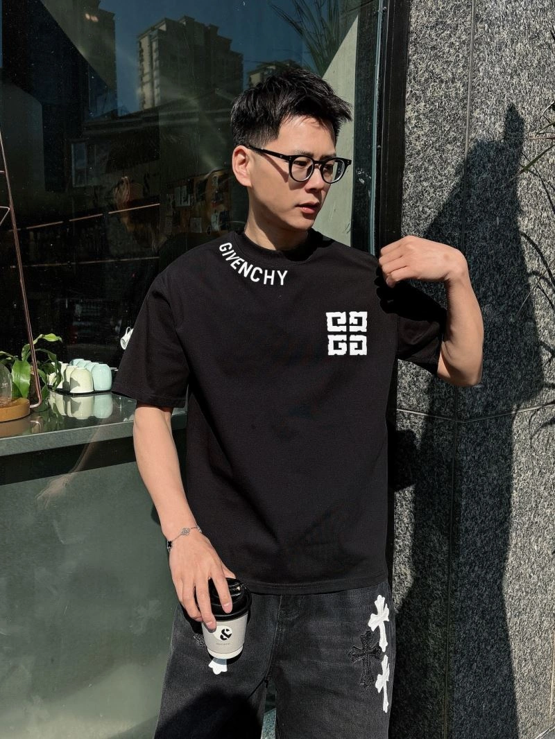 Givenchy T-Shirts Bright 123708