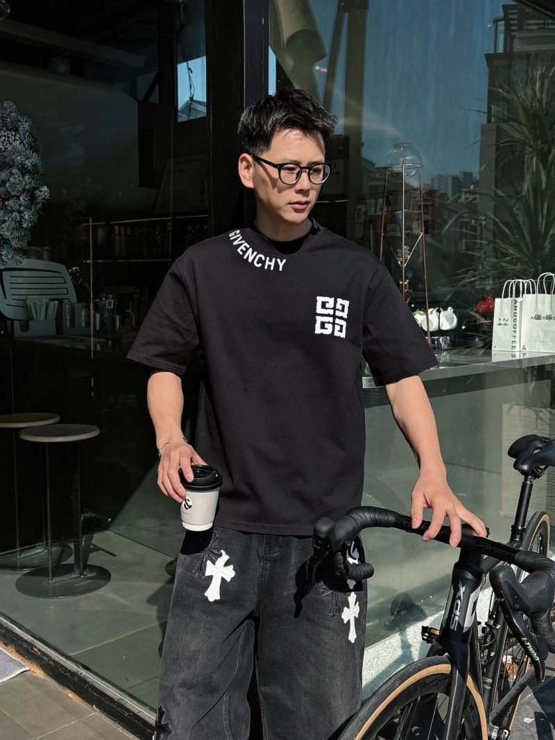 Givenchy T-Shirts Bright 123708