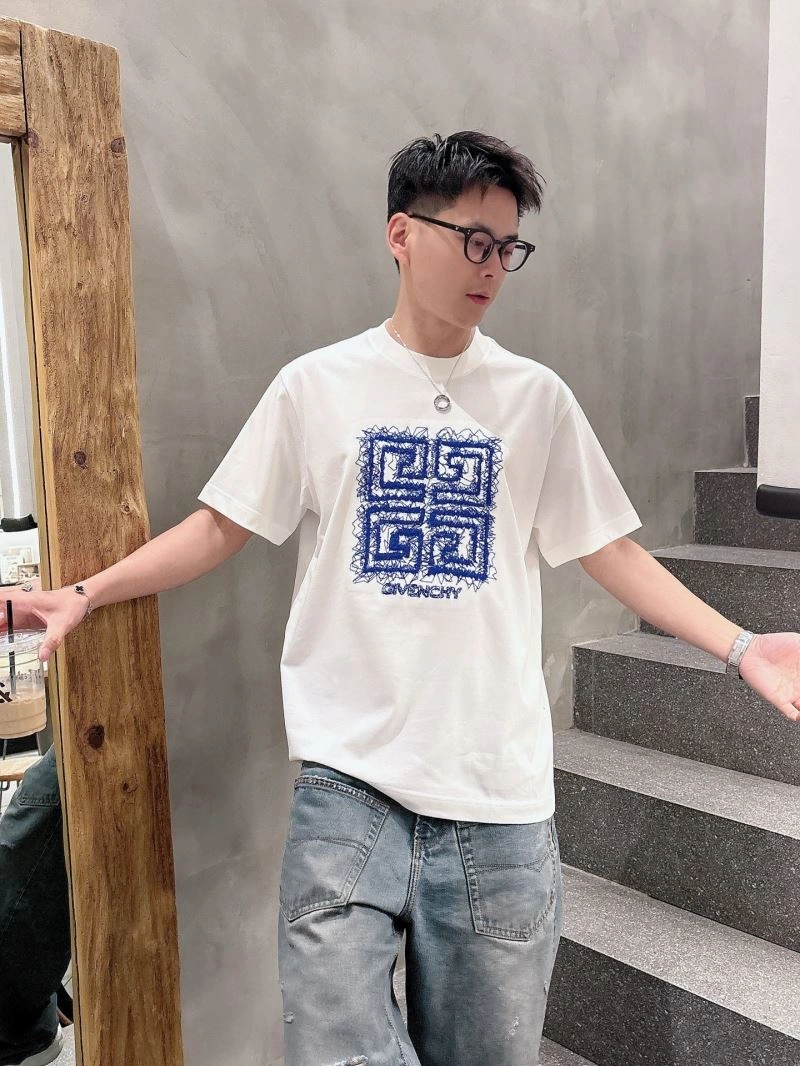 Popular Givenchy T-Shirts 123683