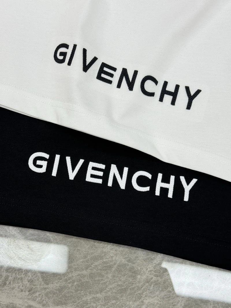 Vibrant Givenchy T-Shirts 123681