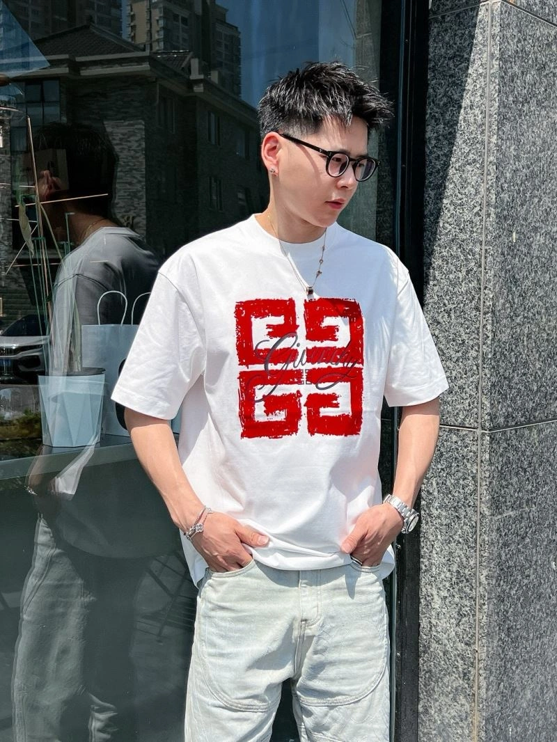 Givenchy T-Shirts EasyMatch 123680