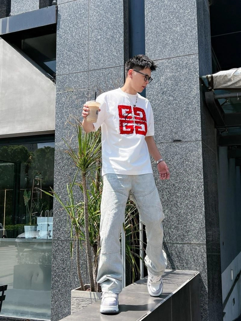 Givenchy T-Shirts EasyMatch 123680