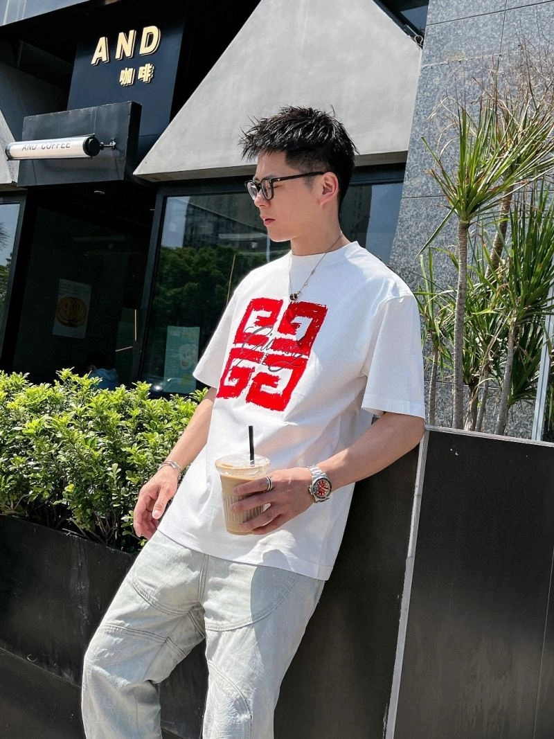 Givenchy T-Shirts EasyMatch 123680