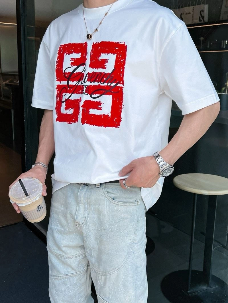 Givenchy T-Shirts EasyMatch 123680