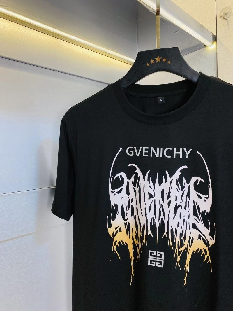 Givenchy T-Shirts EasyMatch 123675