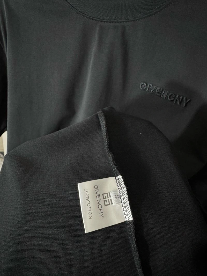 Casual Givenchy T-Shirts 123661