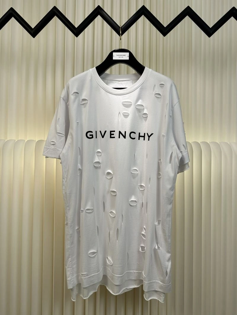 EyeCatching Givenchy T-Shirts 123632