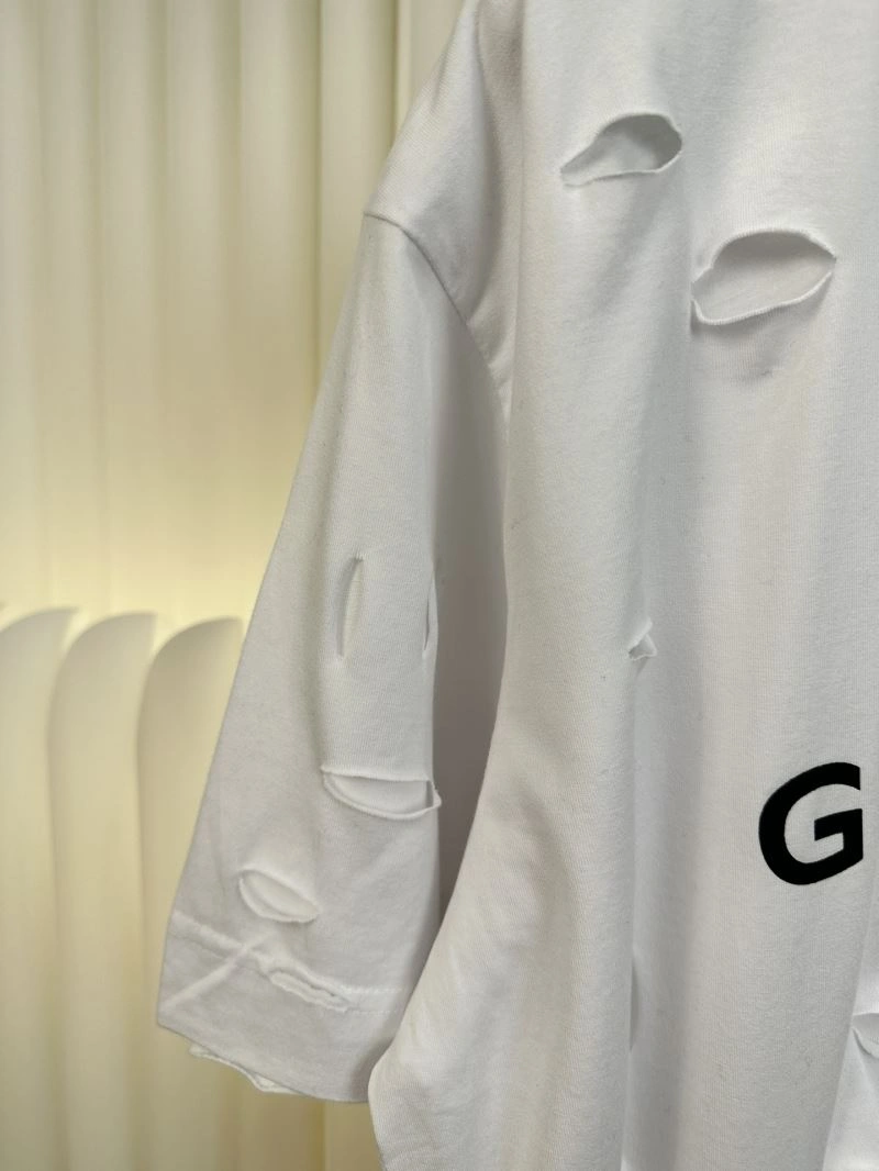 EyeCatching Givenchy T-Shirts 123632