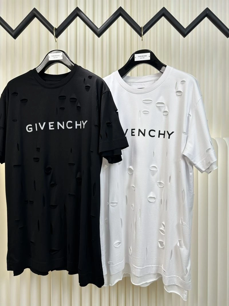 EyeCatching Givenchy T-Shirts 123632