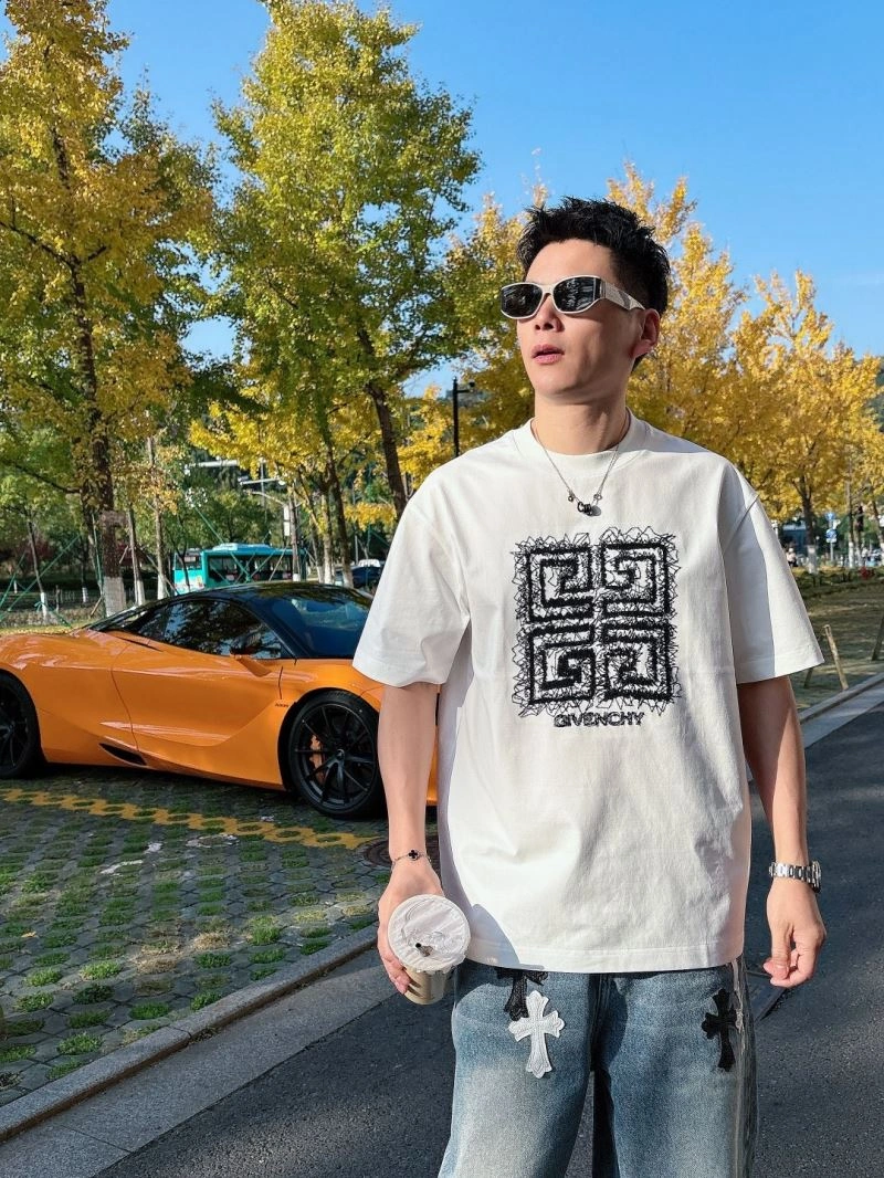 Givenchy T-Shirts Durable 123636