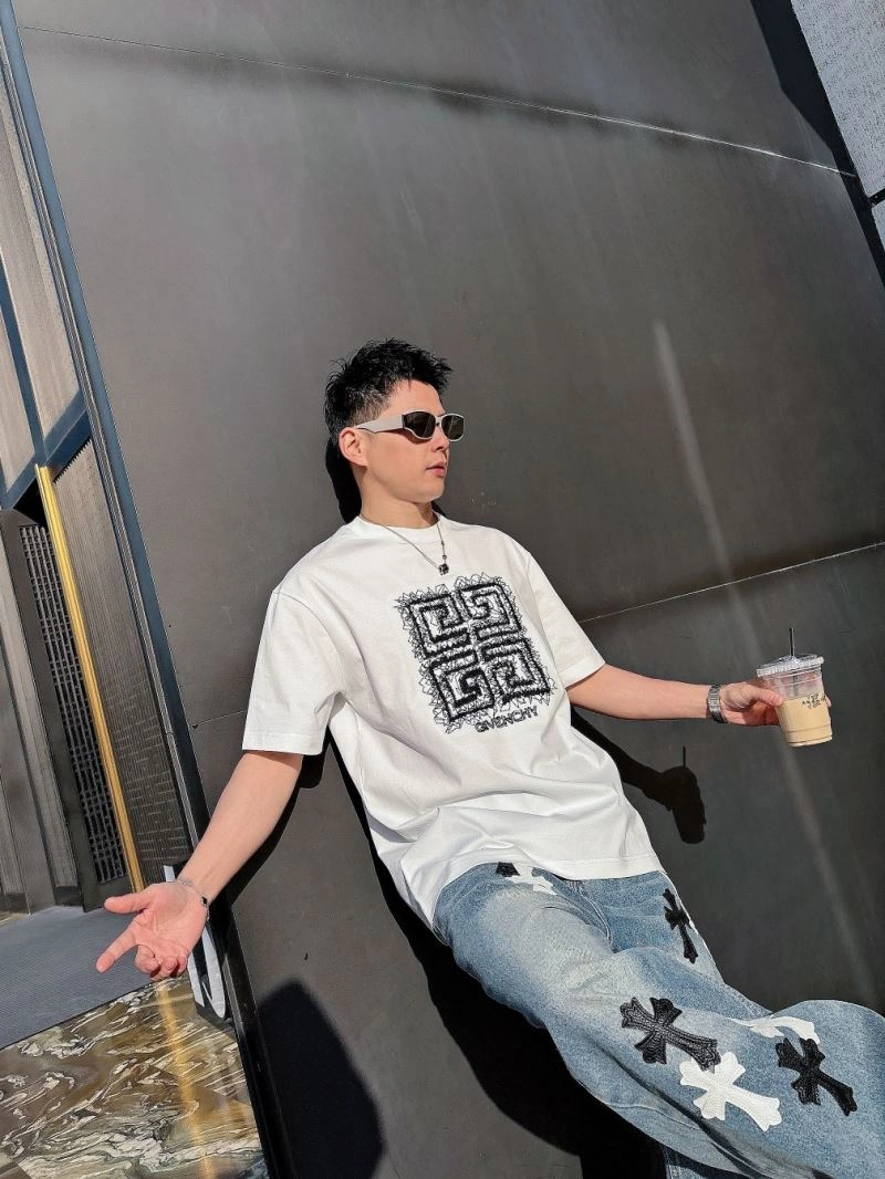 Givenchy T-Shirts Durable 123636
