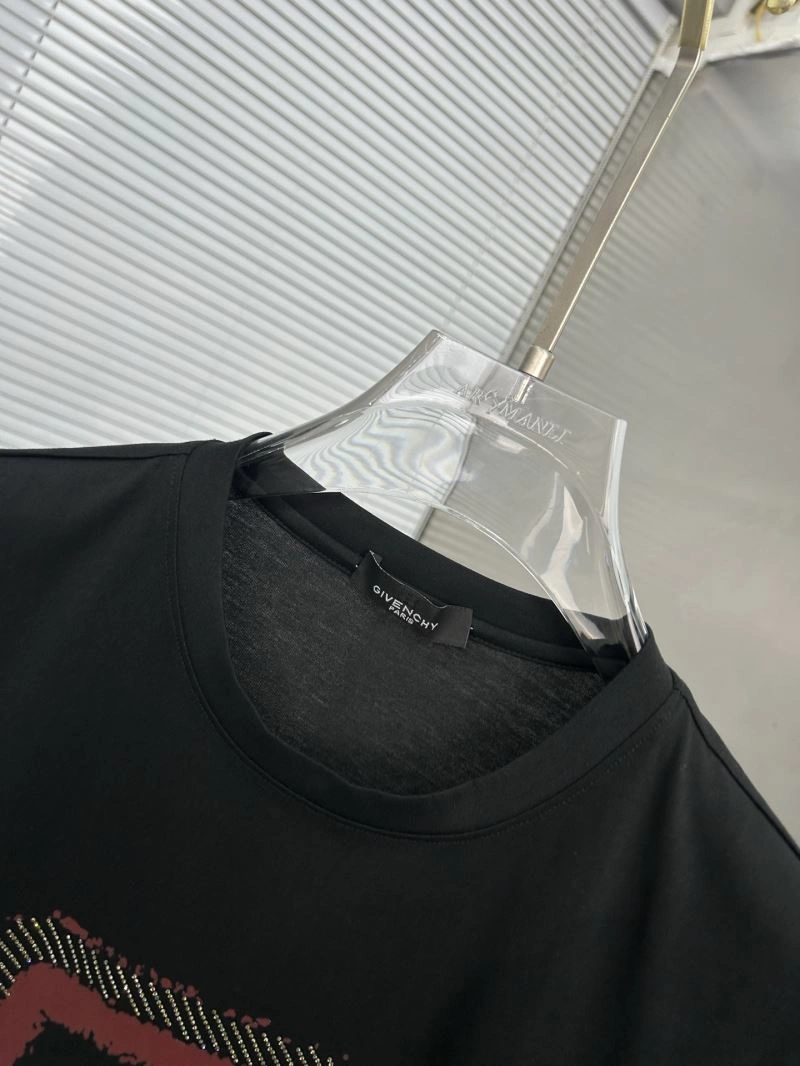 Soft Givenchy T-Shirts 123624