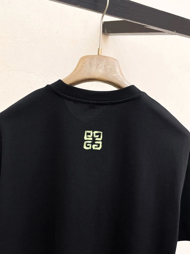 Bold Givenchy T-Shirts 123613