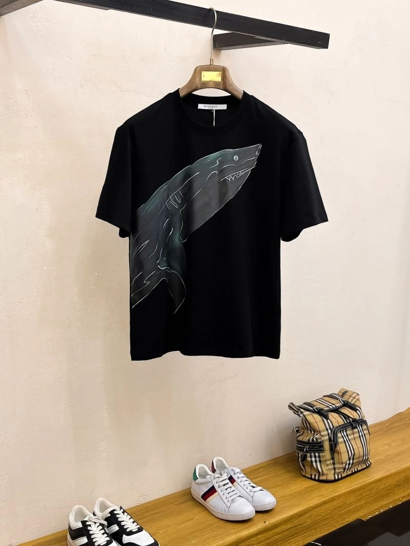 Givenchy T-Shirts OnTrend 123614