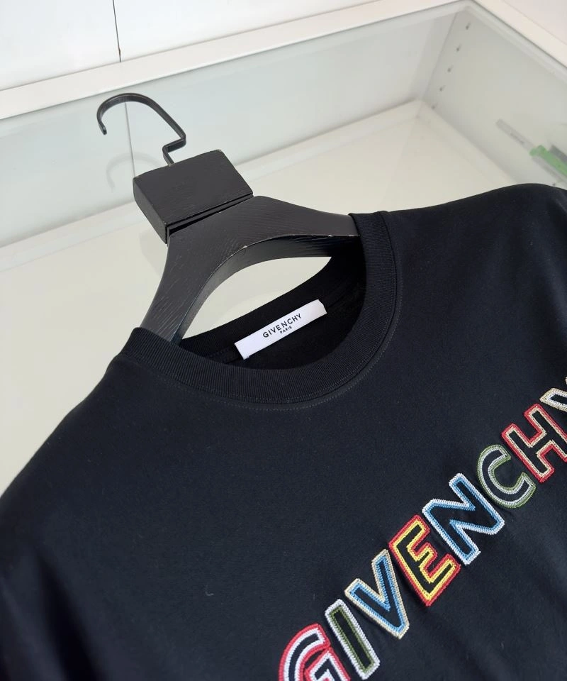 Givenchy T-Shirts GoodFit 123618