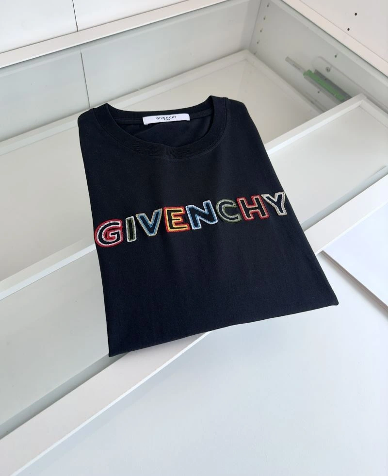 Givenchy T-Shirts GoodFit 123618