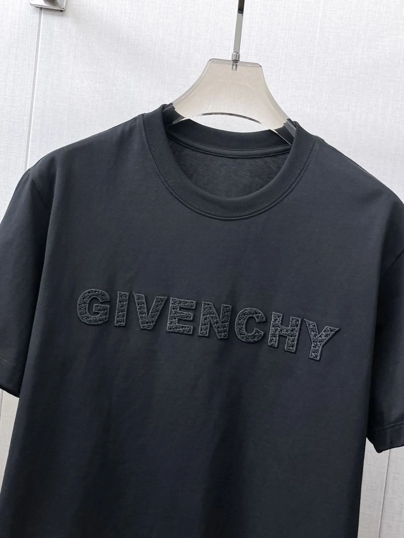 Elegant Givenchy T-Shirts 123595