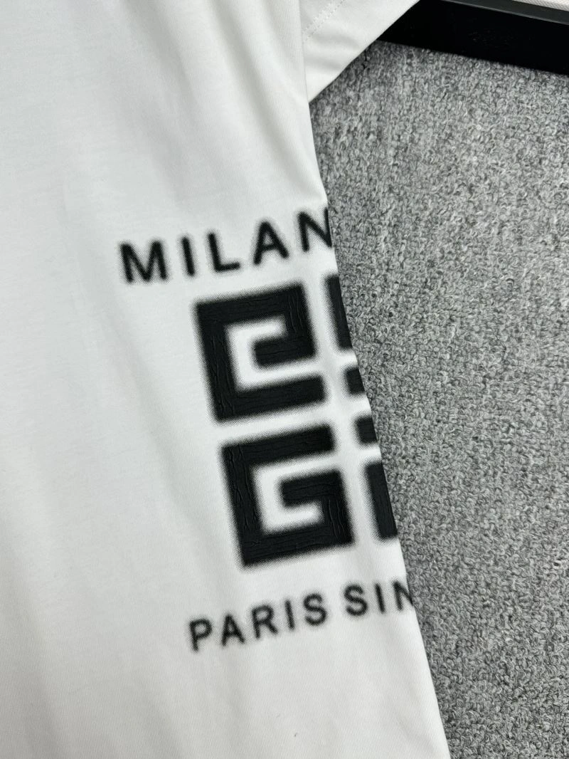 Givenchy T-Shirts Sustainable 123588