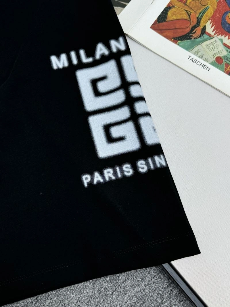 Tailored Givenchy T-Shirts 123587