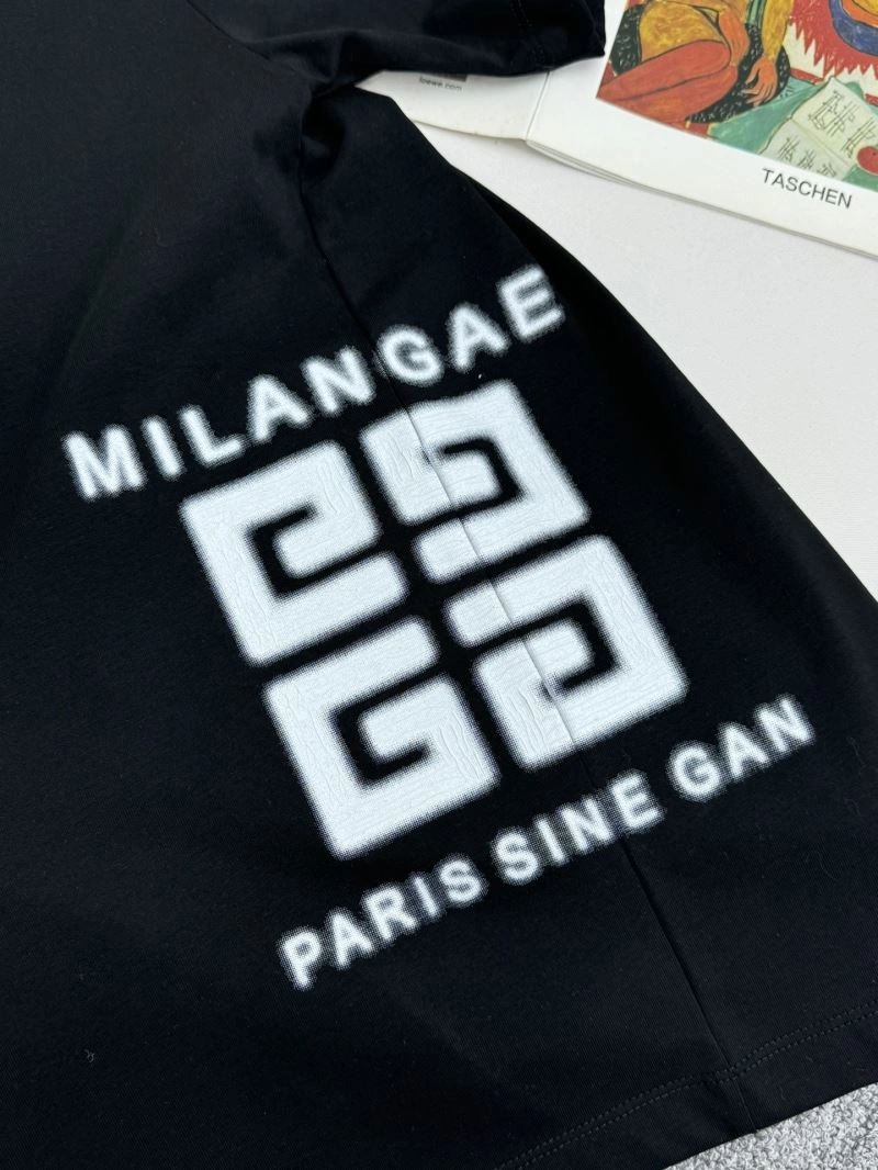 Tailored Givenchy T-Shirts 123587