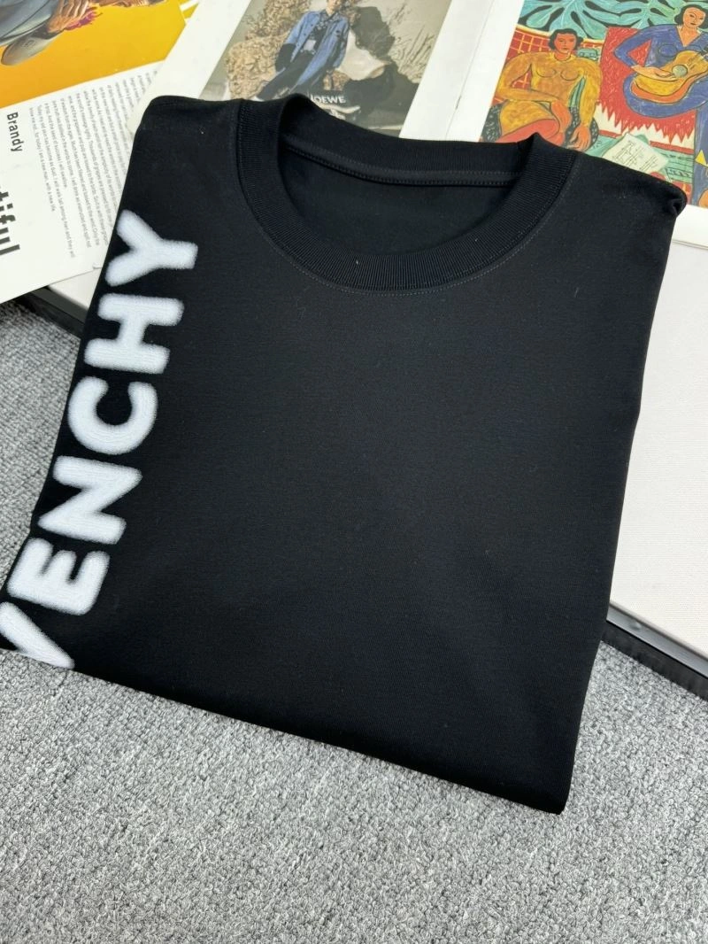 Tailored Givenchy T-Shirts 123587