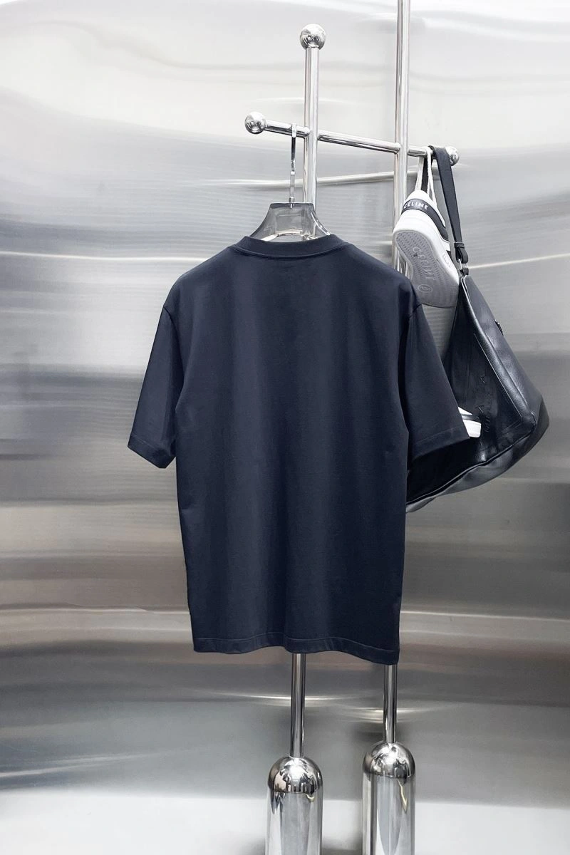 WrinkleFree Givenchy T-Shirts 123586