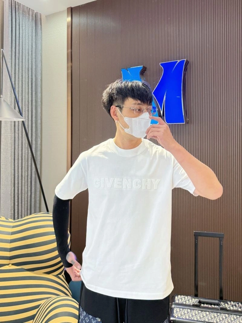 Givenchy T-Shirts Supportive 123581