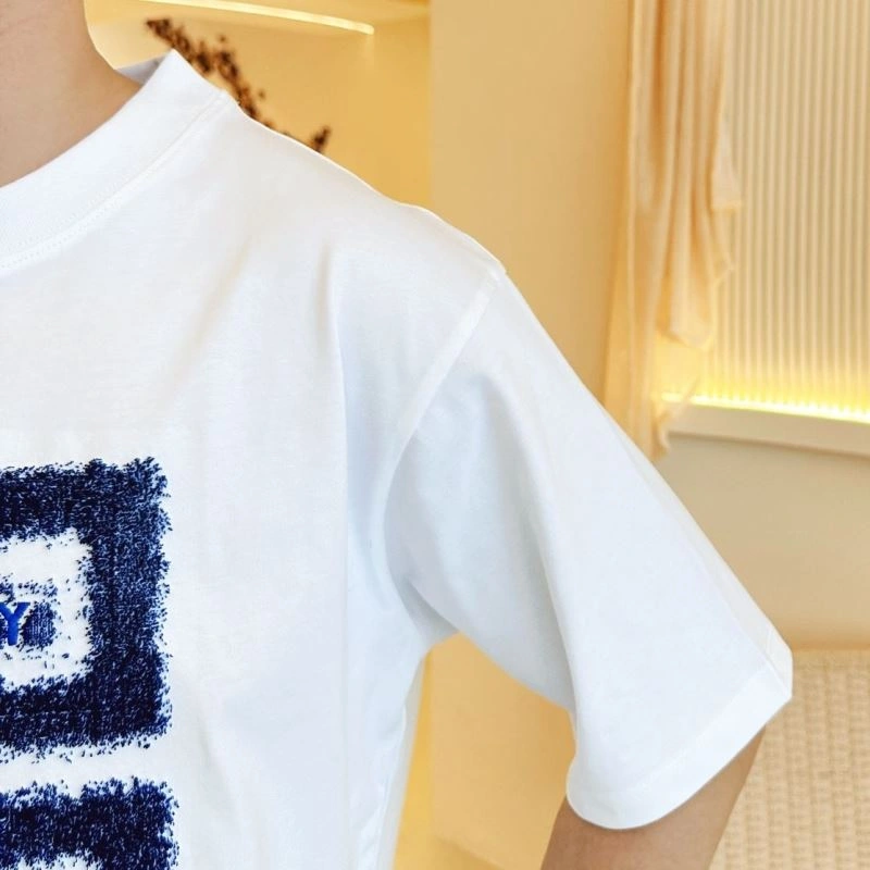 Lightweight Givenchy T-Shirts 123563