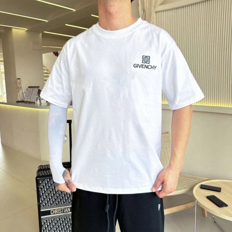 OdorResistant Givenchy T-Shirts 123570