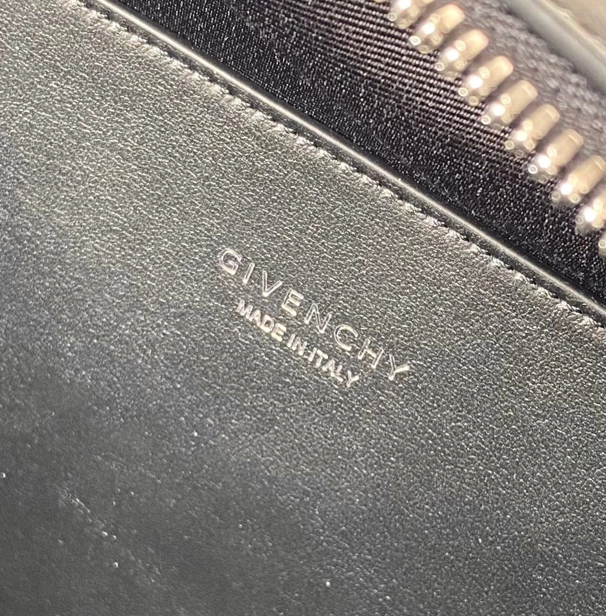 DailyWear Givenchy Top Handle Bags 71704